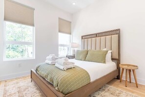 1 室のベッドルーム、アイロン / アイロン台、WiFi (無料)、ベッドシーツ