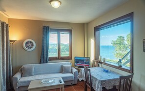 Deluxe Apartment, Sea View | 1 bedroom, in-room safe, soundproofing, iron/ironing board - Aegean Bliss Residences Karfas (Chios)