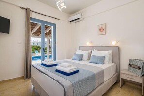 3 bedrooms, iron/ironing board, WiFi