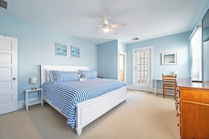 7 bedrooms, iron/ironing board, WiFi, bed sheets - Now avail. Beach Block Getaway (Atlantic City)