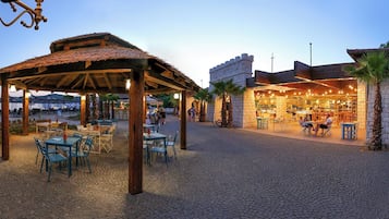 Beach bar