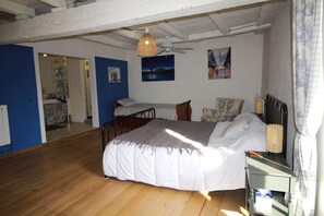 4 makuuhuonetta, silitysrauta/-lauta, Wi-Fi