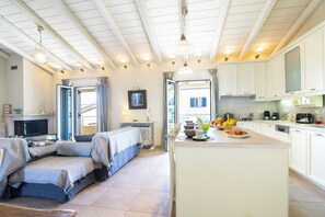 アパートメント バルコニー | リビング エリア