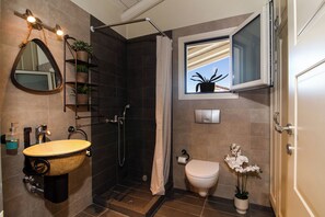 Apartament, balcó | Bany