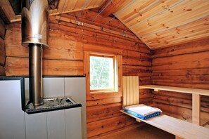Sauna - Holiday home Tived - directly on lake, sauna, boat, hot tub (Tivedstorp)