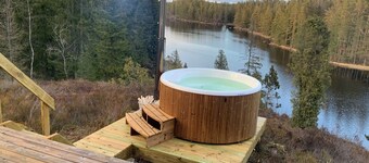 Holiday home Tived - directly on lake, sauna, boat, hot tub