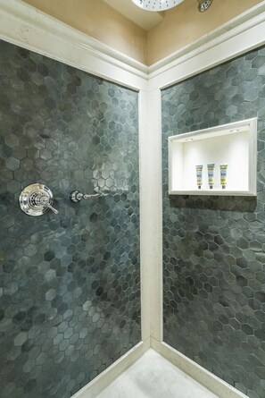 Dusche, Haartrockner