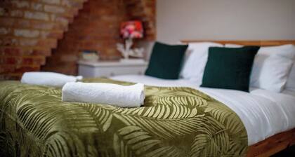 City View Apartment II - Salisbury