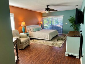 3 bedrooms, in-room safe, iron/ironing board, free WiFi - Beautiful 3 Bdr House with Private Pool in Bonita Springs gated Spanish Wells (Bonita Springs)