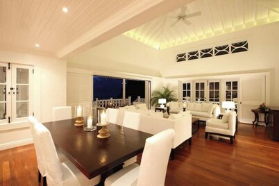 Luxury Point Grey Estate with Pool & Tennis court