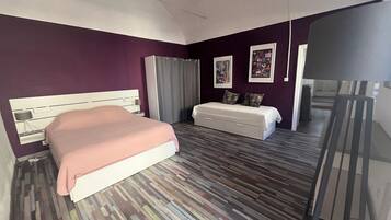 1 chambre, fer et planche Ă repasser, lit parapluie, Wi-Fi gratuit