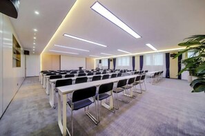 Meeting facility - 7Days Inn Hotel (Zhoukou Wuyi Square City Central Hospital) (Zhoukou)