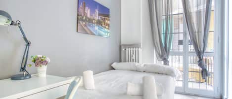 Classic Apartment, City View | 3 bilik tidur, Wi-fi percuma, cadar katil