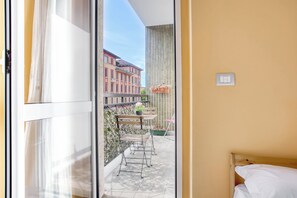 Classic Apartment, City View | Terrace/patio