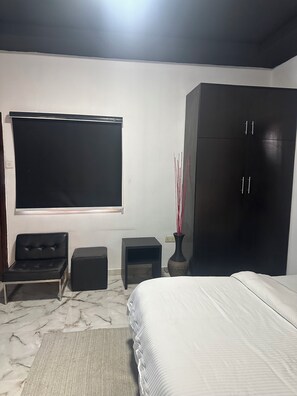 1 bedroom, iron/ironing board, WiFi