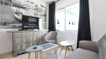 Apartment | Living area