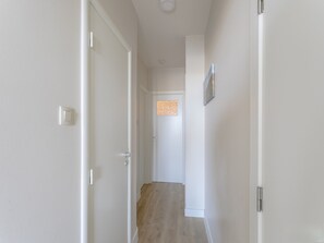 Apartment | Interior - Renovated Ground-floor Apartment in Koksijde (Koksijde)