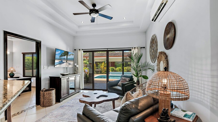 Stylish Home with Chic Decor, Luxury Amenities & Tropical Outdoor Oasis with Sparkling Private Pool