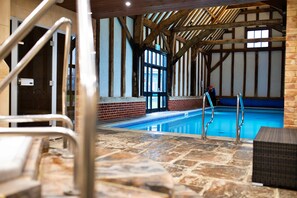 Apartment | Pool