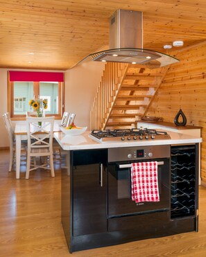 Apartment | Private kitchen - Lodge in Caldecott Hall With Private Hot Tub (Great Yarmouth)