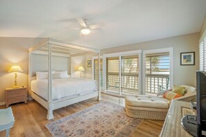 3 bedrooms, travel cot, free WiFi, bed sheets - Seascape Boardwalk Villa 199*5 minute walk to beach! (Miramar Beach)