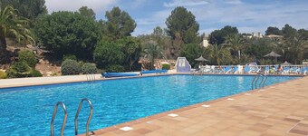 Bellaluz La Manga Club, spacious 1 Bed Garden Apartment terraces to front & rear