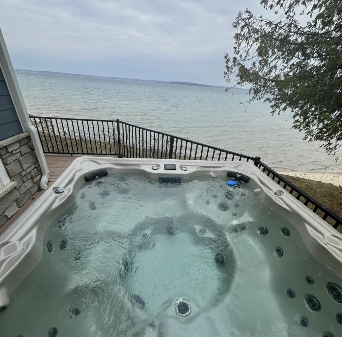 Bain à remous extérieur