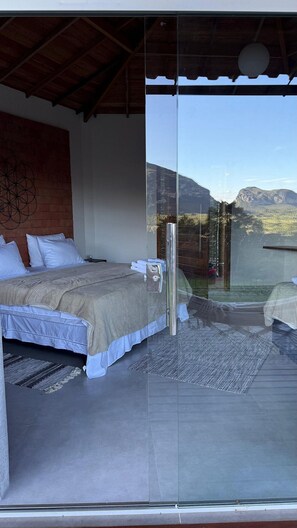 Chalet Ipê | 1 bedroom, premium bedding, individually decorated - Pousada Terra de Gigantes - Chapada Diamantina (Ibicoara)