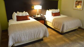 1 slaapkamer, een kluis op de kamer, een strijkplank/strijkijzer