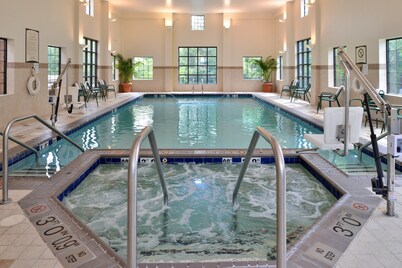 Free Breakfast. Indoor Pool & Hot Tub. Near the Virginia Beach business district!