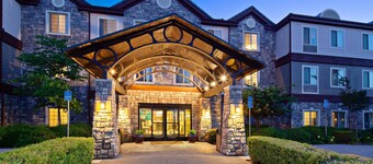 1 Bedroom | Free Breakfast. Pool & Hot Tub