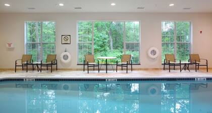 1 Bedroom | Free Breakfast. Pool & Hot Tub