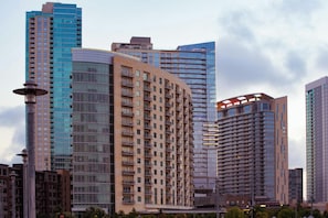 Exterior - Studio Close to Downtown Austin (Austin)