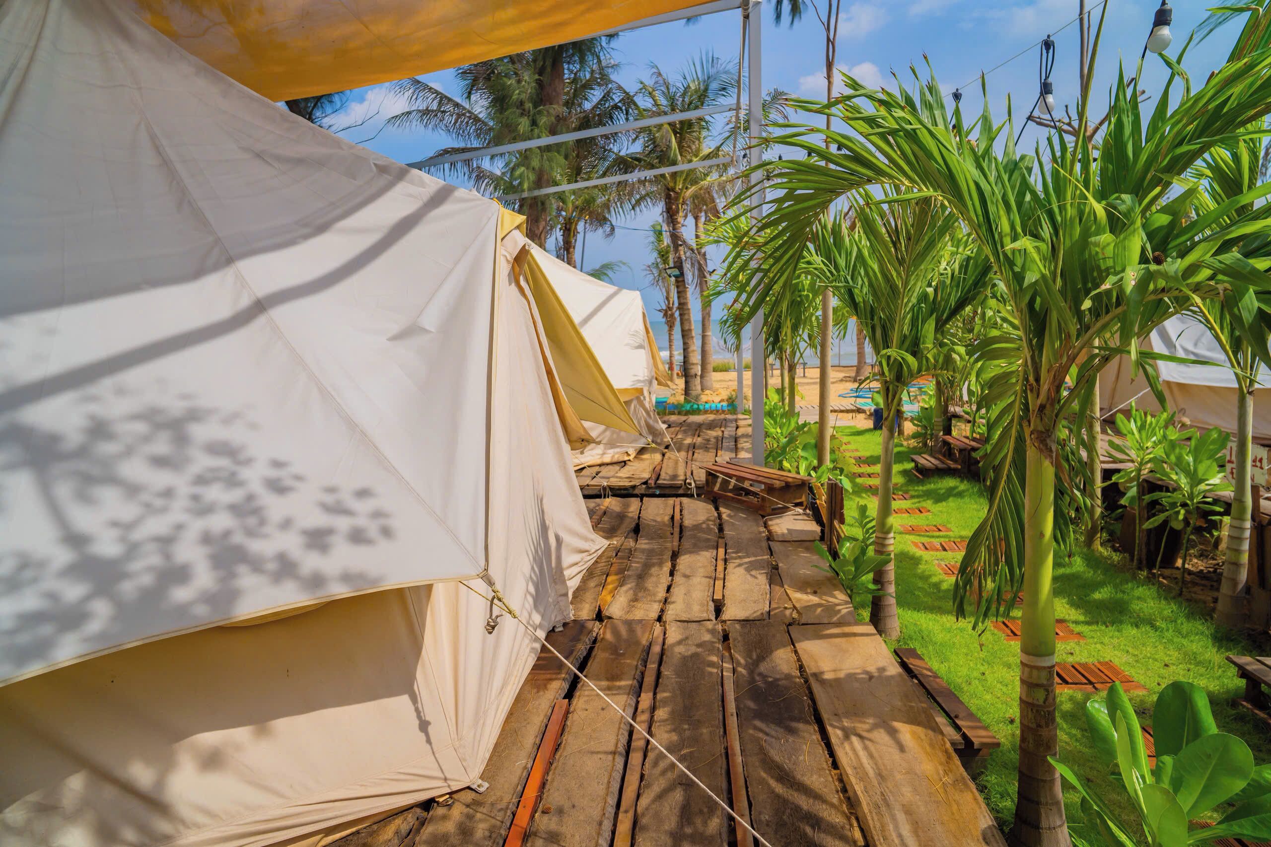 Familietelt, terrasse, hageutsikt | Terrasse/patio