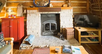 Historic Sadie's Log Cabin