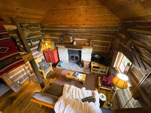 Fernseher, Kamin