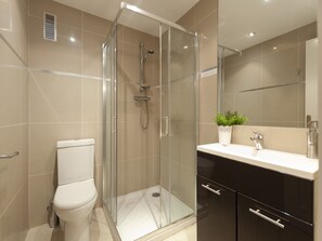Apartment | Badezimmer