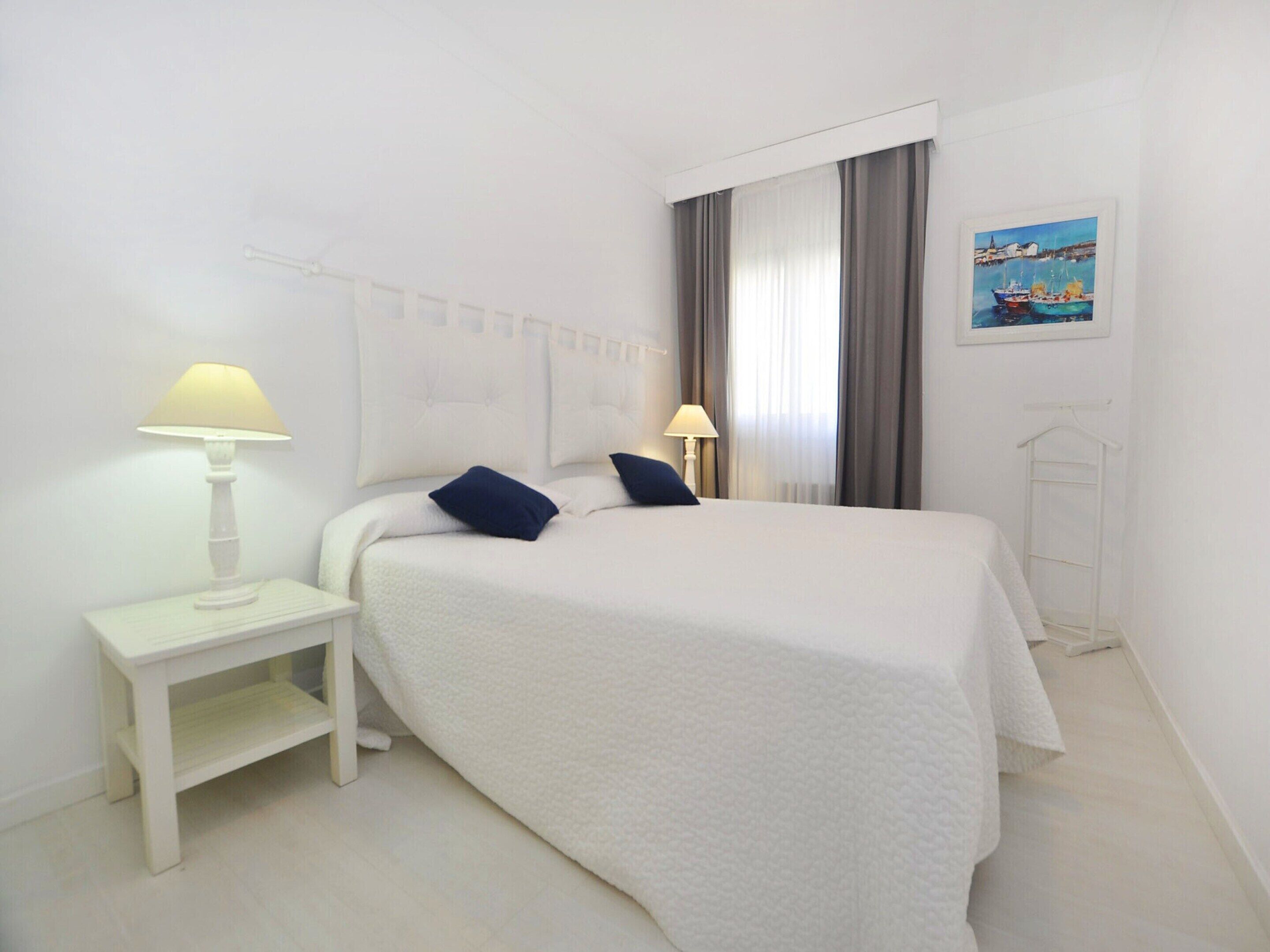 Apartment | 3 bedrooms, iron/ironing board