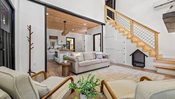 TV, fireplace, offices