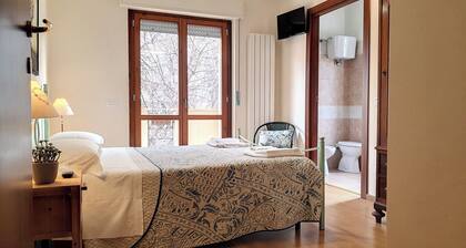 Ospitaci Guest House Nocera Umbra