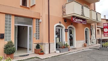 Dettaglio esterni