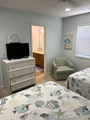 4 Schlafzimmer, Reisekinderbett, Internetzugang