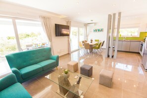 Villa | Living room - Villa With Pool and Sea View in Fazana - Horizont (Fazana)