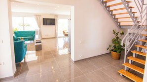 Villa | Living room - Villa With Pool and Sea View in Fazana - Horizont (Fazana)