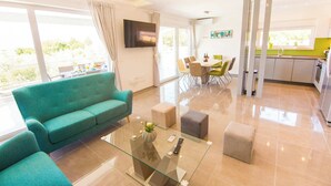 Villa | Living room - Villa With Pool and Sea View in Fazana - Horizont (Fazana)