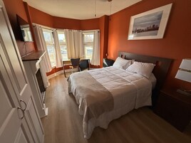 华丽双人房 | 高档床上用品、免费 WiFi、床单