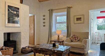 Cottage 484 - Moyard - sleeps 6 guests in 3 bedrooms