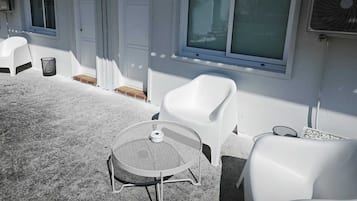 Double Room, Patio, Pool View | Free WiFi