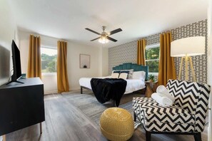 4 Schlafzimmer, Bügeleisen/Bügelbrett, Reisekinderbett, WLAN
