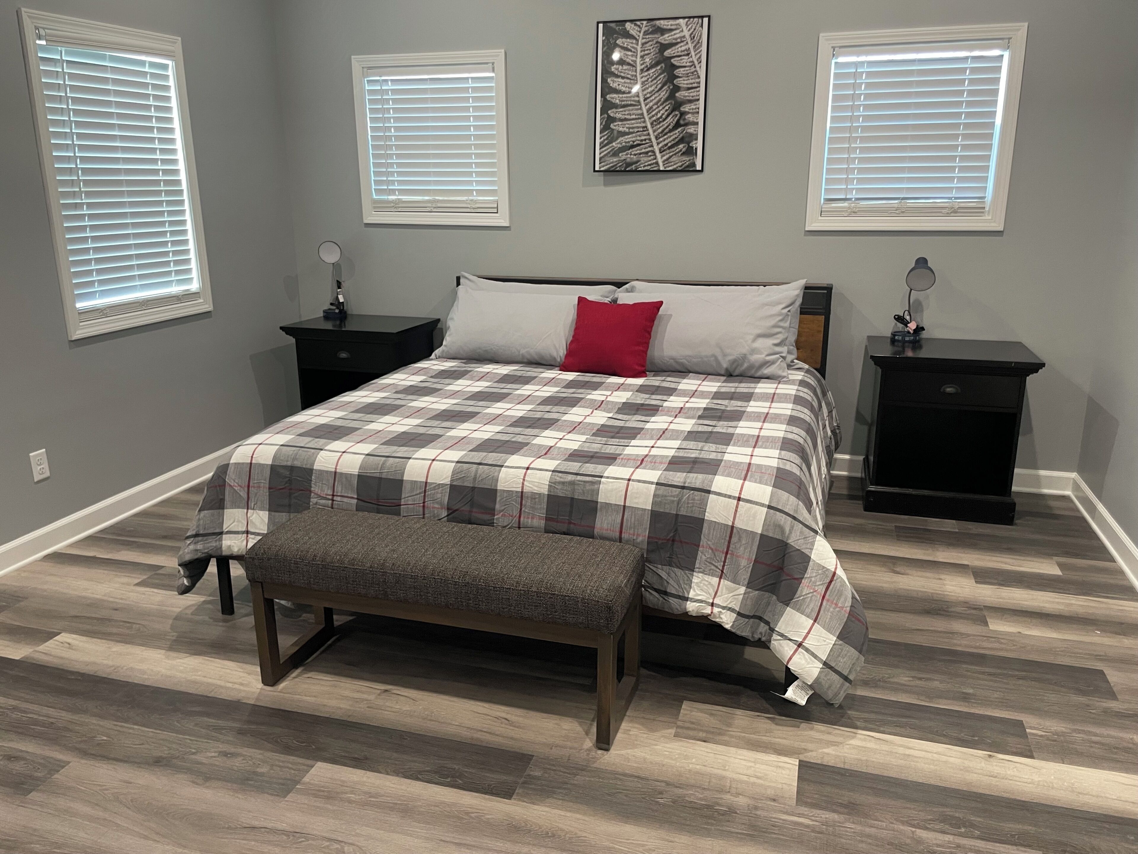 3 soverom, strykejern/-brett, wi-fi (inkludert) og sengetøy